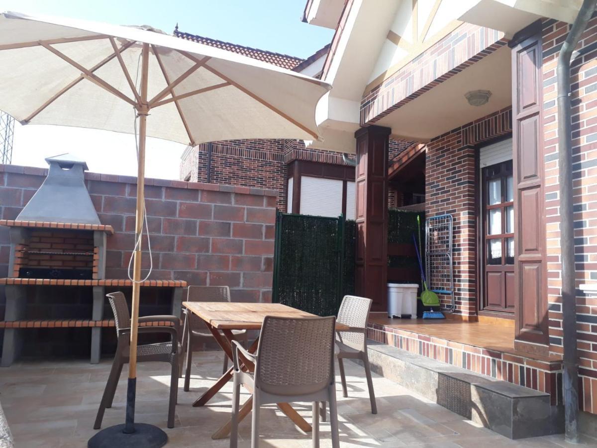 Chalet Cerca De Noja Con Acceso A Spa Beranga Exterior foto